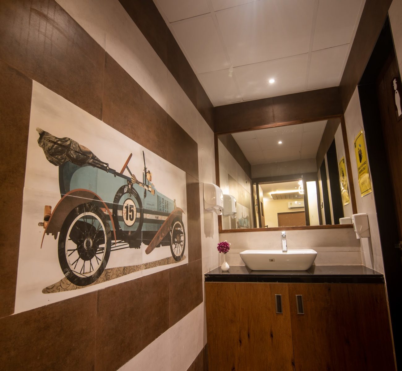 Hotel Curry Leaf - Hospitality Project